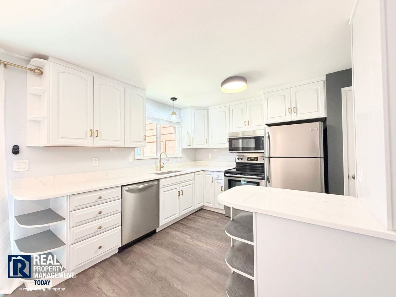 12824 62nd Ave Nw #D4 - Photo 4 of 23