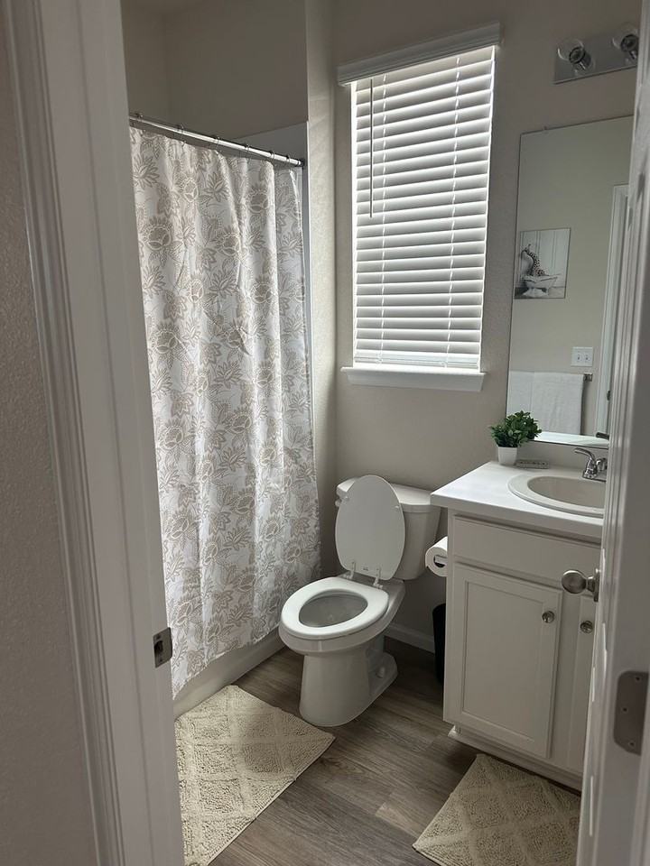 6222 Kinston Pkwy - Photo 7 of 10