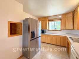featured image of 1616 10th Ave Sw