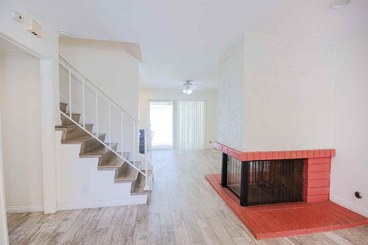 12883 Newhope St - Photo 6 of 33
