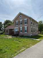 featured image of 2400 Oberlin Ave