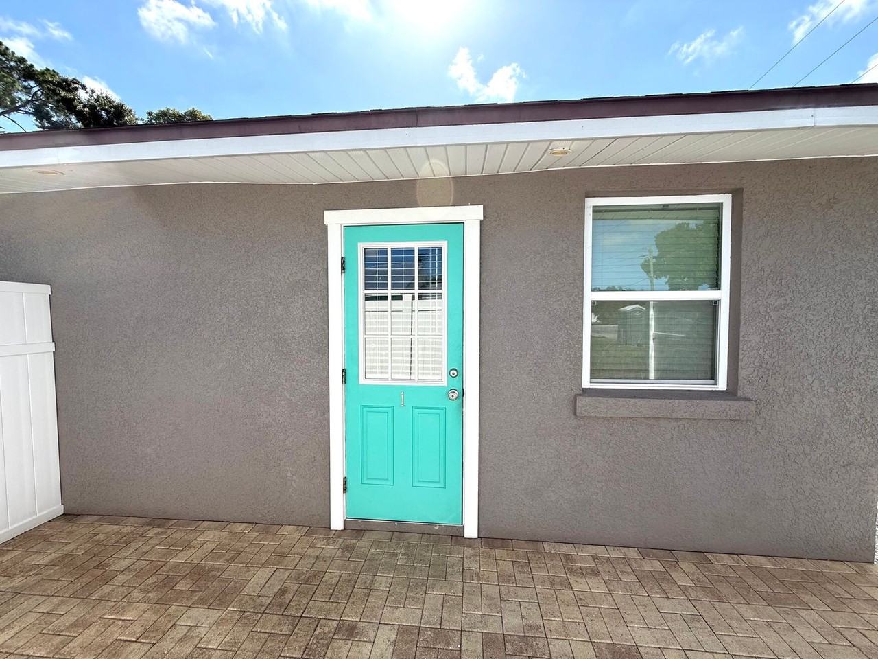 3131 Ashton Rd - Photo 2 of 17