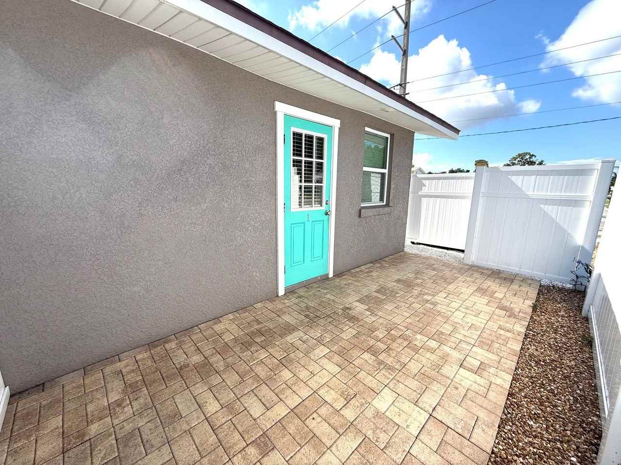 3131 Ashton Rd - Photo 3 of 17