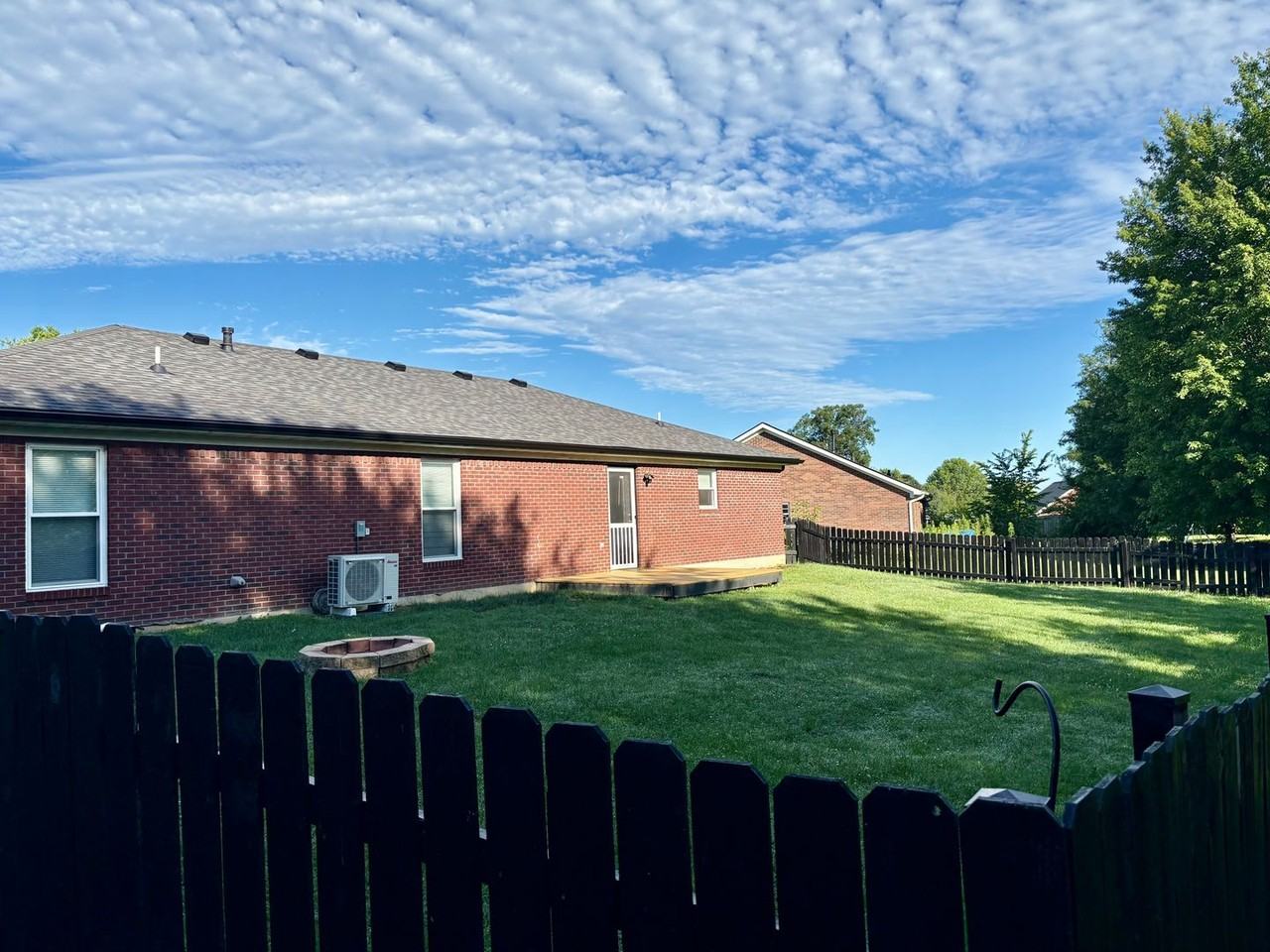 2610 Downey Dr - Photo 3 of 3