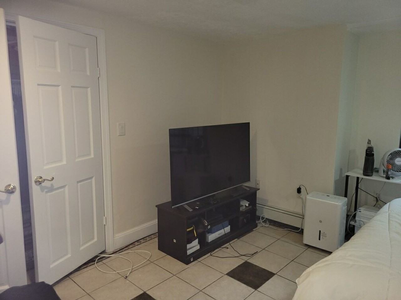 198 Allston St - Photo 5 of 8