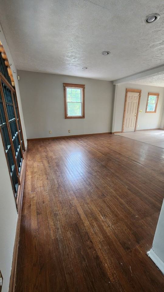 3514 N 36th Ave - Photo 4 of 12