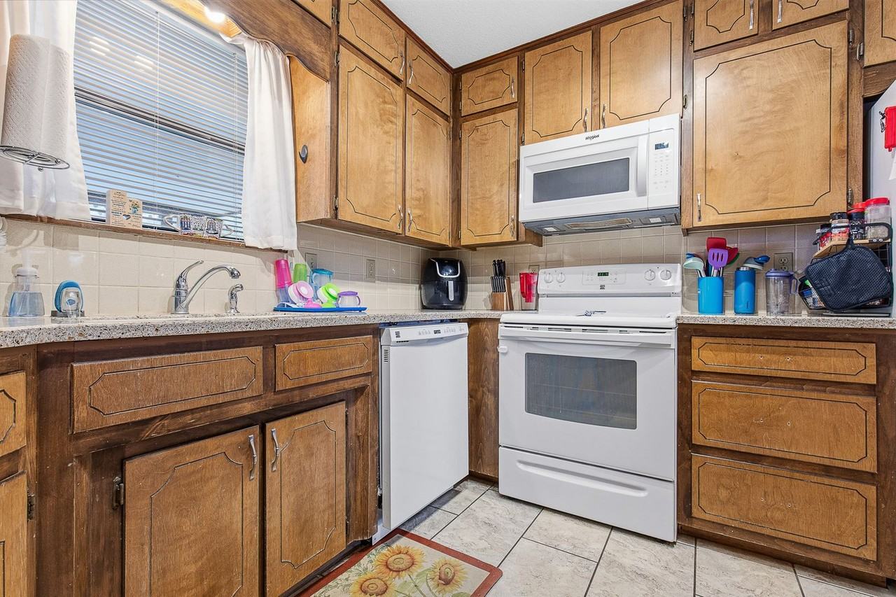 3027 Los Robles - Photo 5 of 29