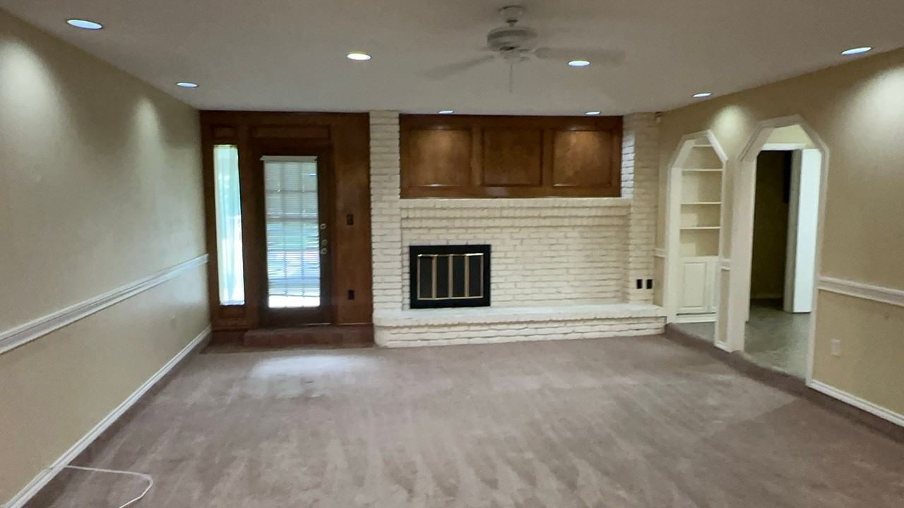 4008 Alava Dr - Photo 2 of 27