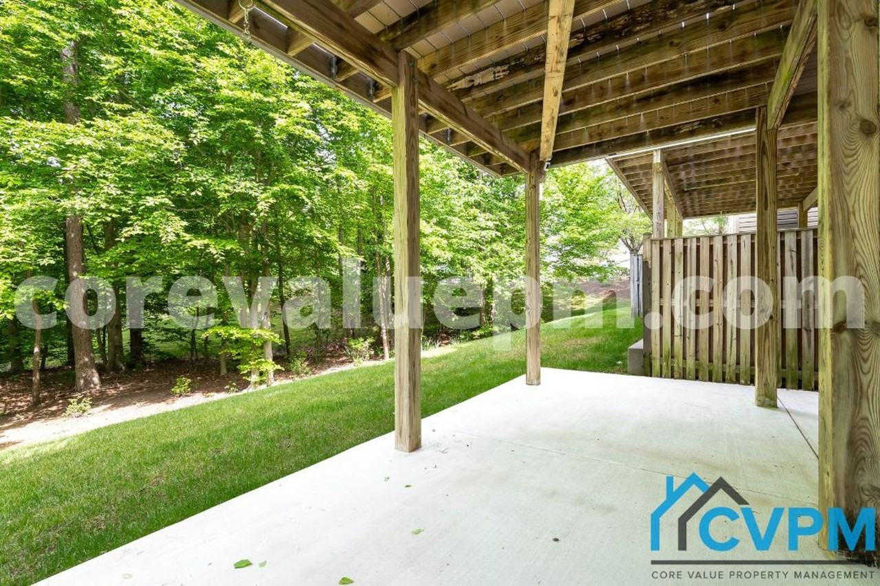 806 Emory Ct - Photo 7 of 29