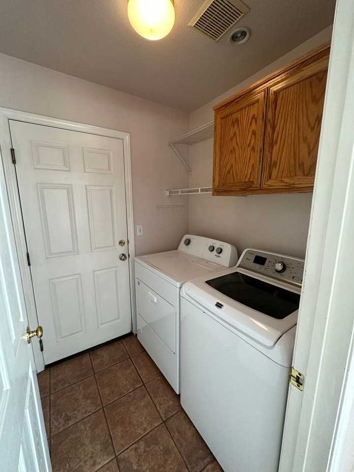 2935 S Aspen St - Photo 6 of 22