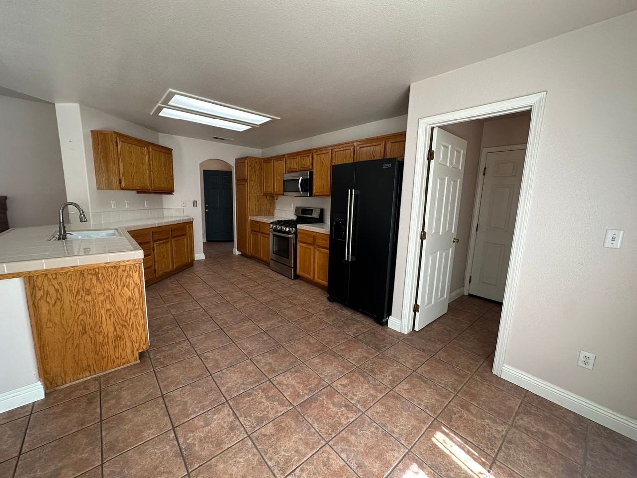 2935 S Aspen St - Photo 7 of 22