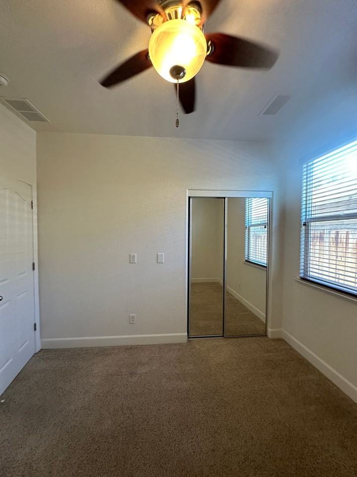 11690 Cervino Dr - Photo 7 of 15