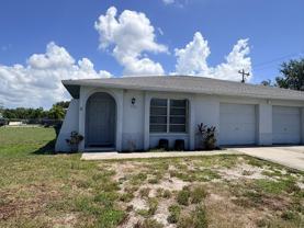 729 Sw 39th St - Photo 1 of 1