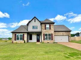 featured image of 195 Hughetta St N