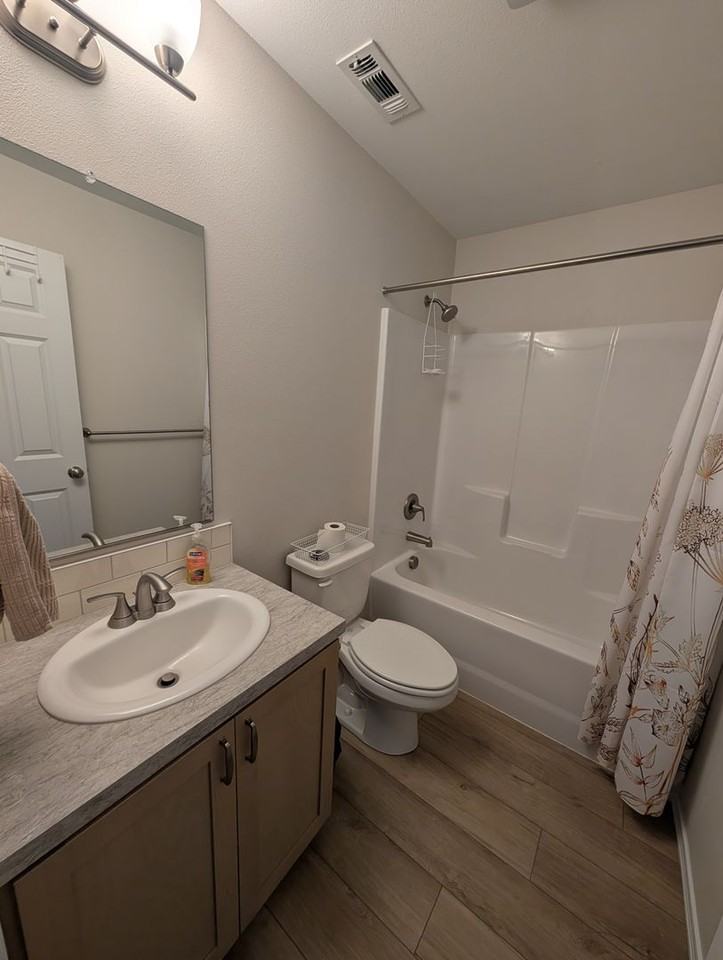 9348 Greenbrier Dr - Photo 3 of 5
