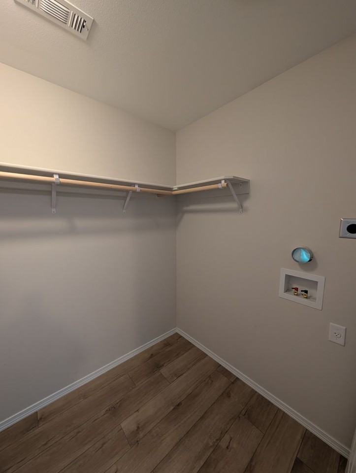 9348 Greenbrier Dr - Photo 5 of 5