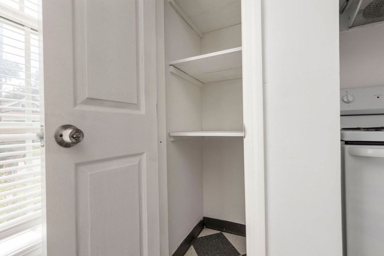 705 M St - Photo 6 of 14