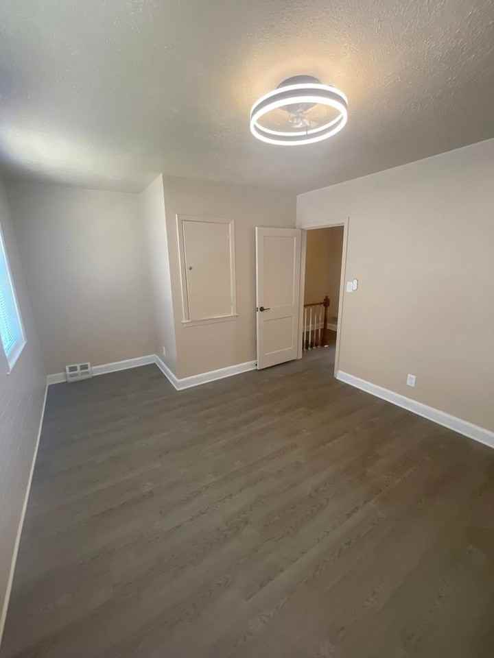 551 Welbrook Rd - Photo 3 of 23