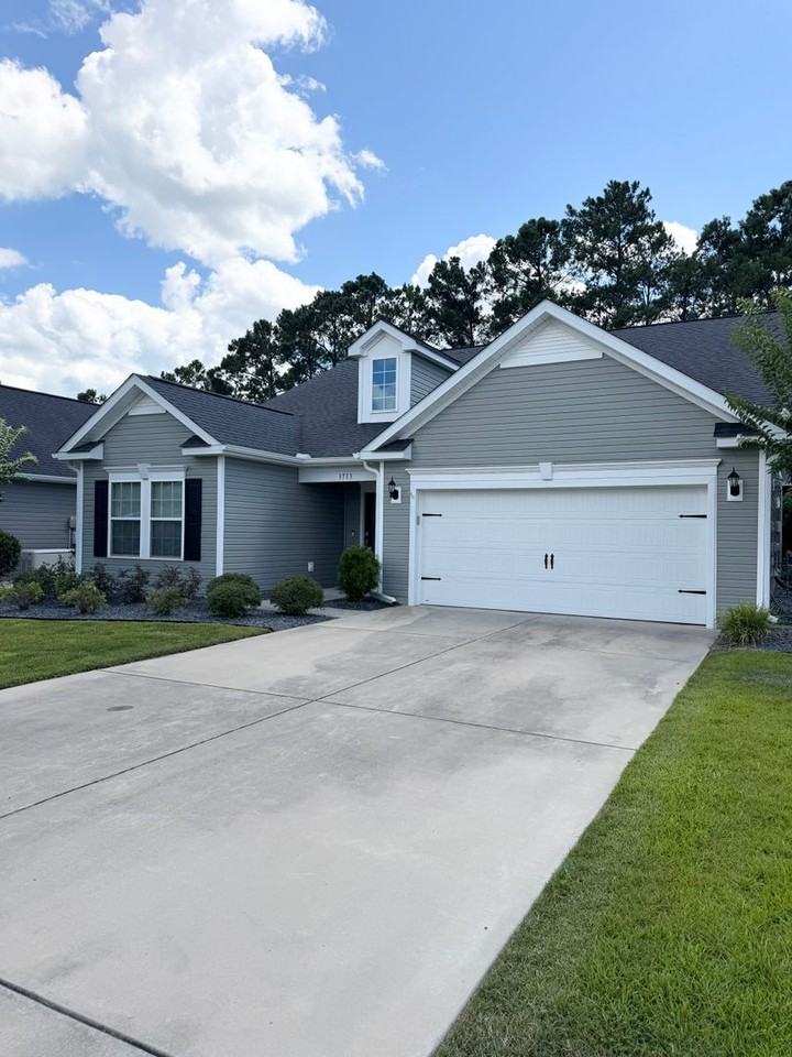 3713 Park Pointe Ave - Photo 2 of 44