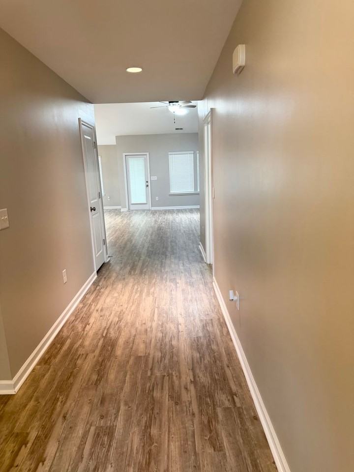 3713 Park Pointe Ave - Photo 6 of 44