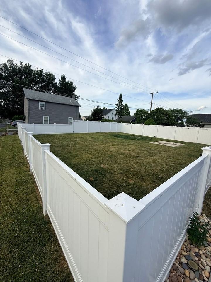 1530 Cottage Ave - Photo 4 of 33