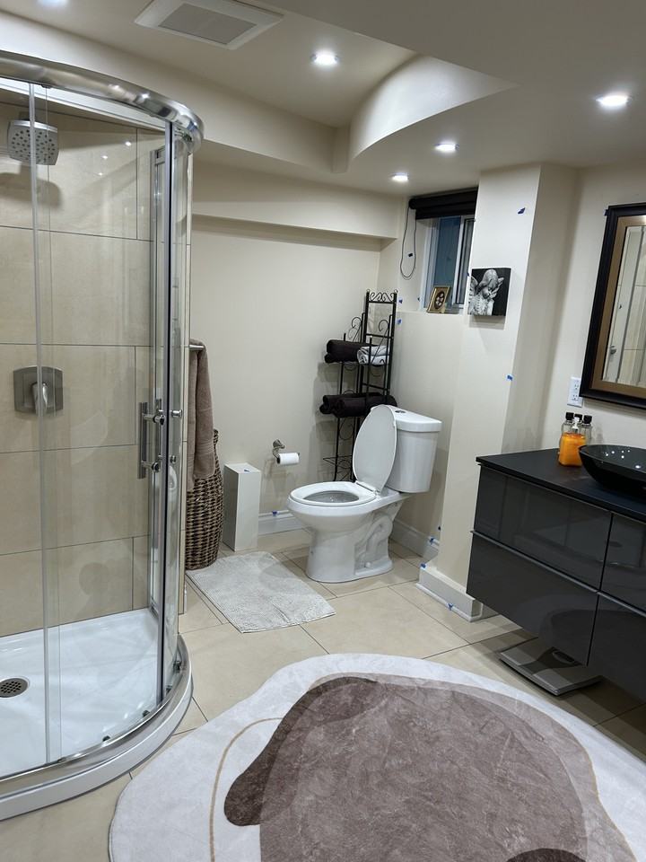9211 Chapmond Crescent ##1 - Photo 6 of 14