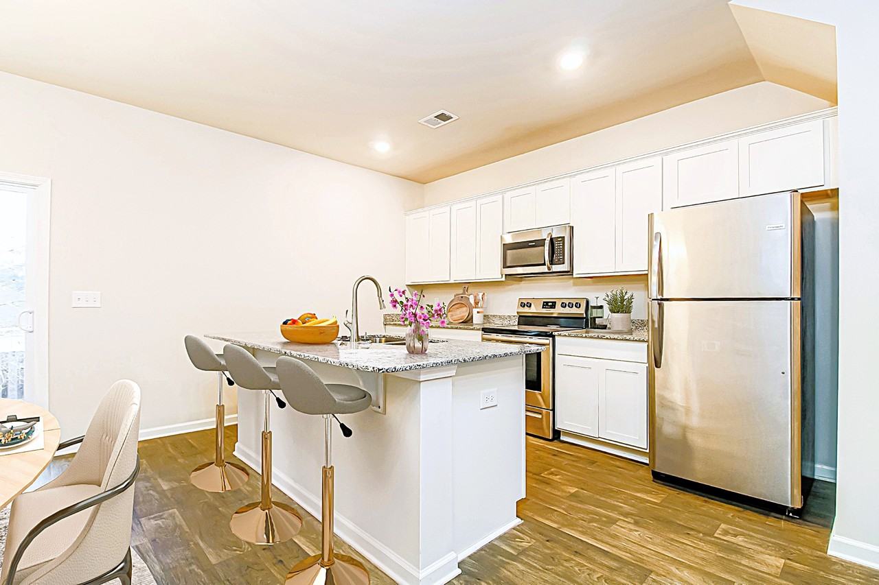 609 Green Wigeon Rd - Photo 2 of 18