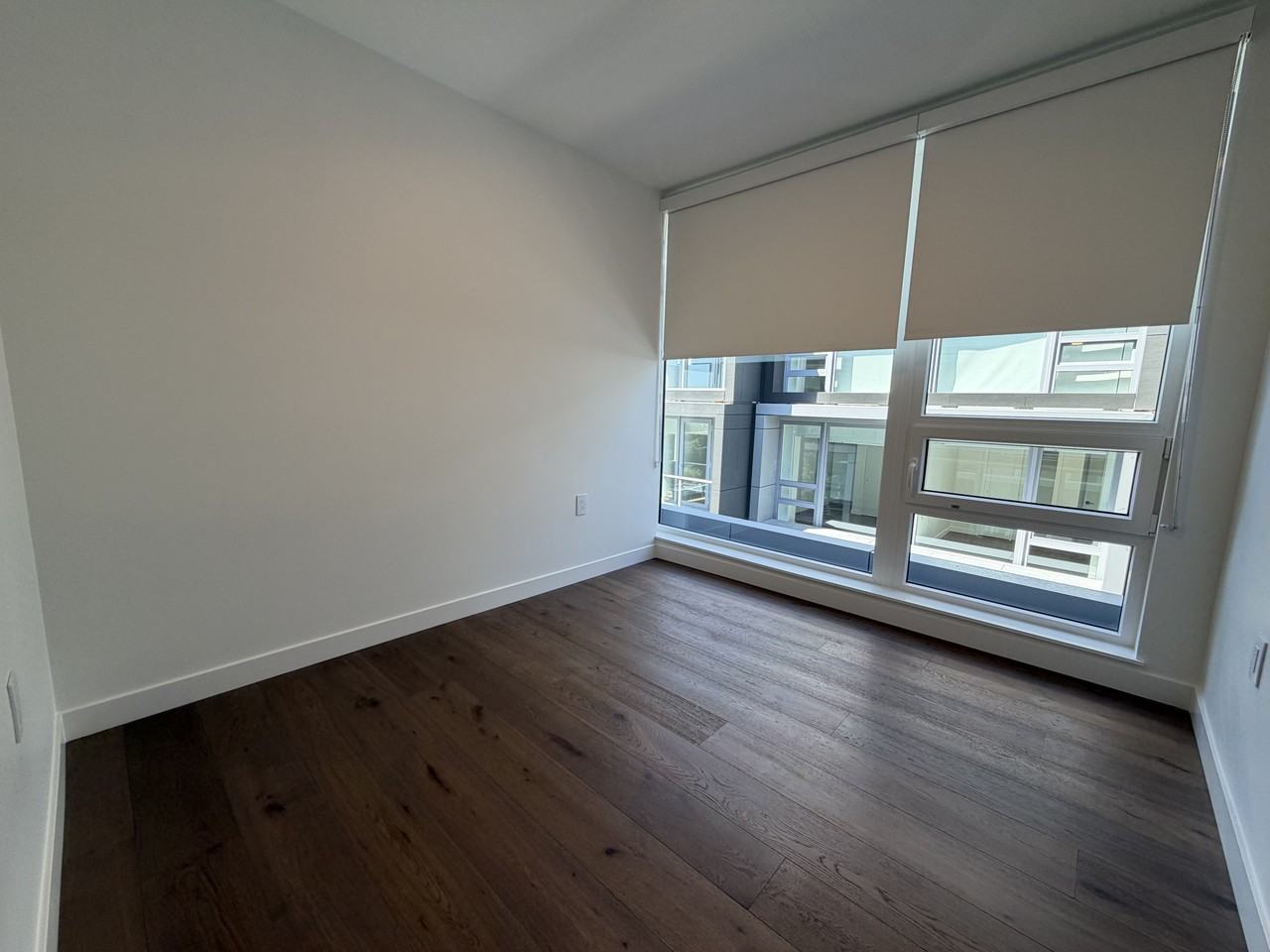 8120 Oak Street #406 - Photo 3 of 9