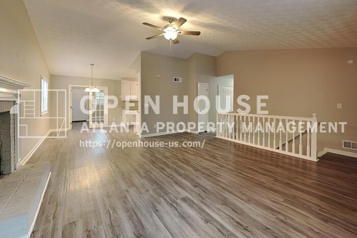 1364 Towne Harbor Trl - Photo 4 of 20