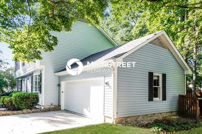 1607 Whites Mill Rd - Photo 4 of 17
