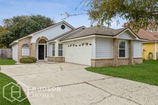 1664 Hudderfield Cir W - Photo 1 of 1