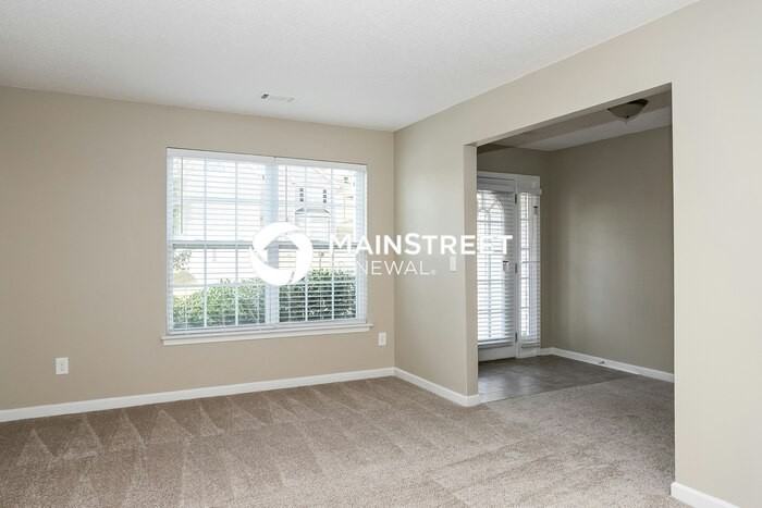 4114 Sitka Dr - Photo 2 of 15