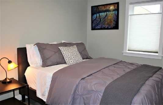 125 W Cedar St #1 - Photo 3 of 8