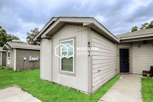 featured image of 407 County Line Rd #A
