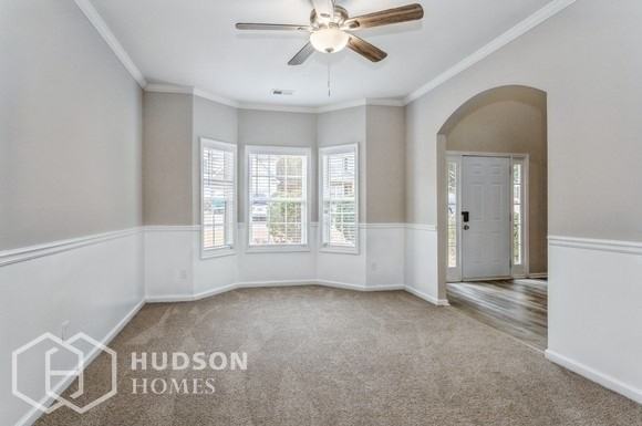 17 Gardenia Ln - Photo 4 of 20