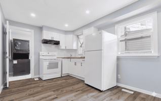 featured image of 235 Hamilton Rd #3
