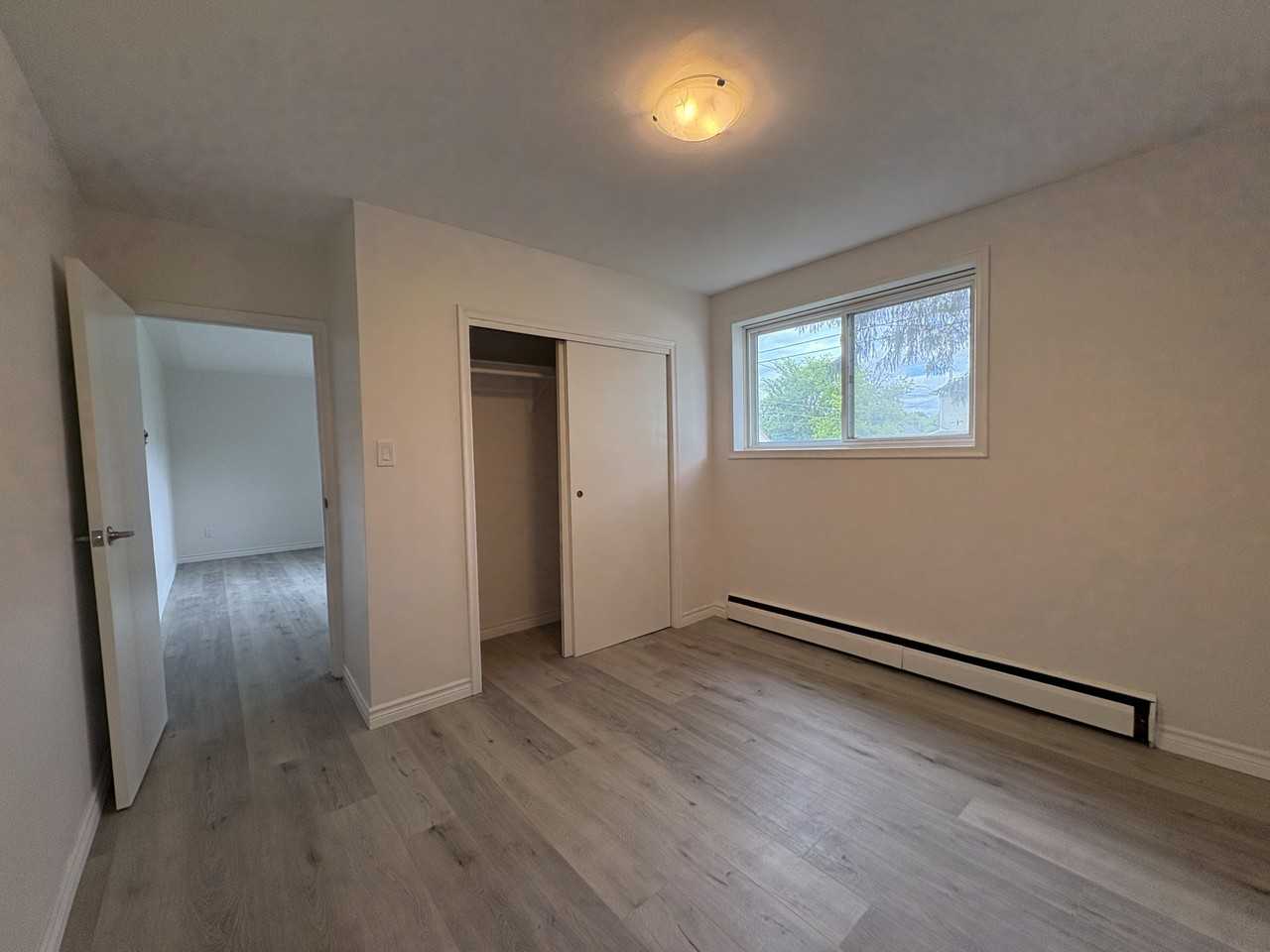 204 Melrose St #1 - Photo 7 of 12