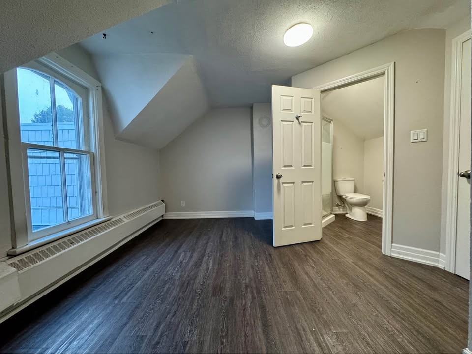 8 Peel St #3 - Photo 4 of 12