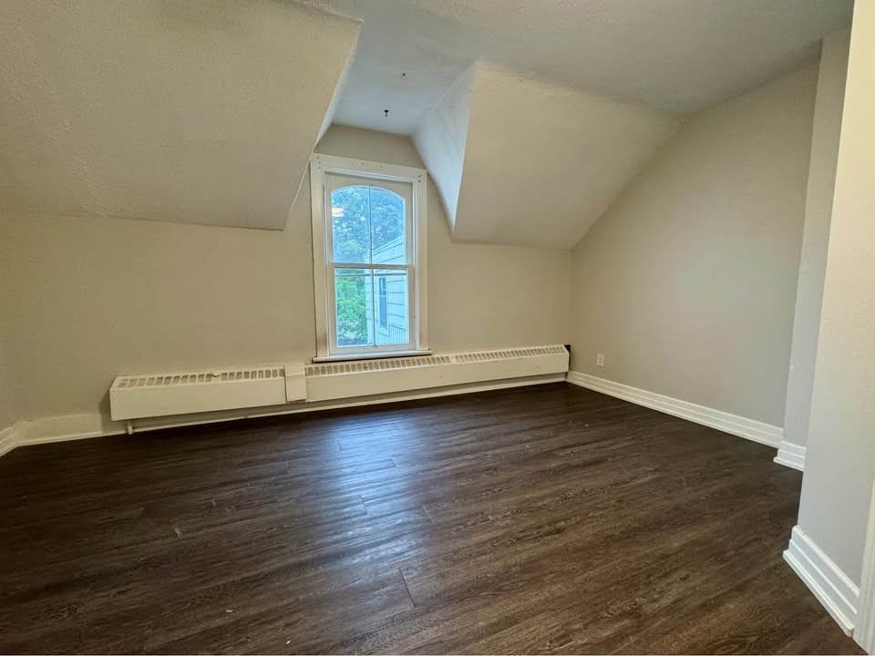 8 Peel St #3 - Photo 6 of 12