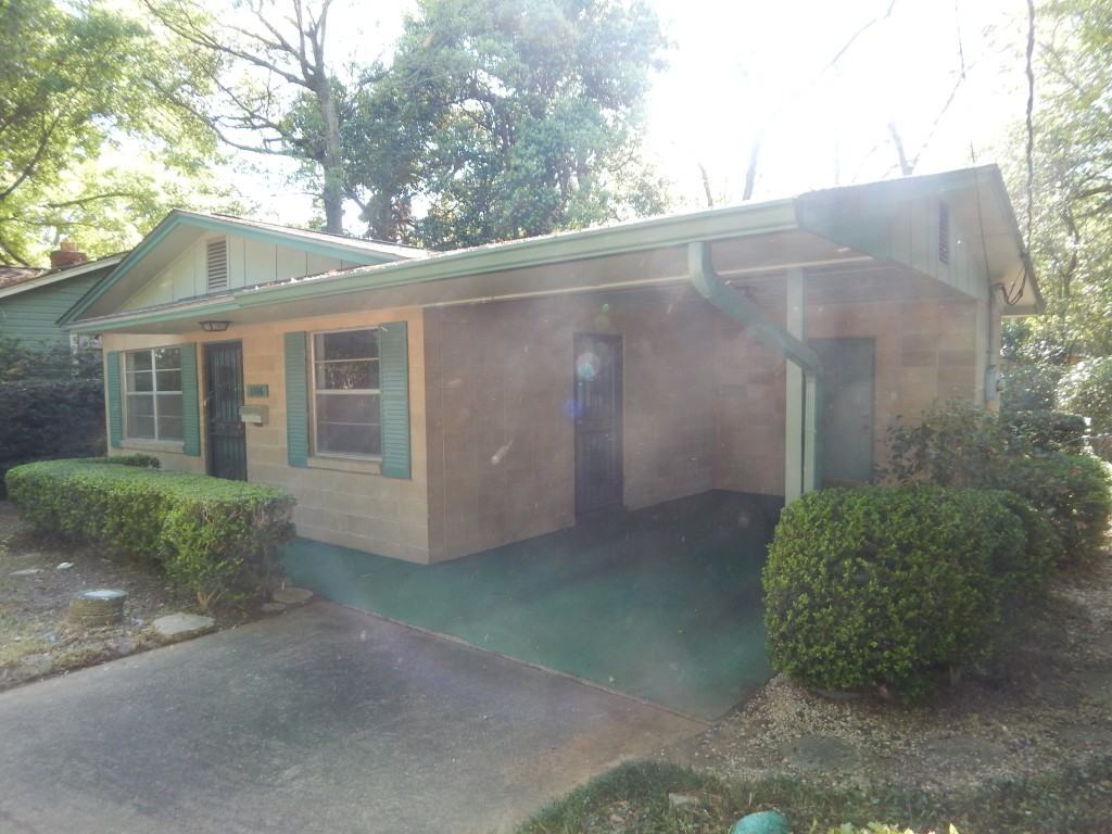 1506 Jackson St - Photo 2 of 17