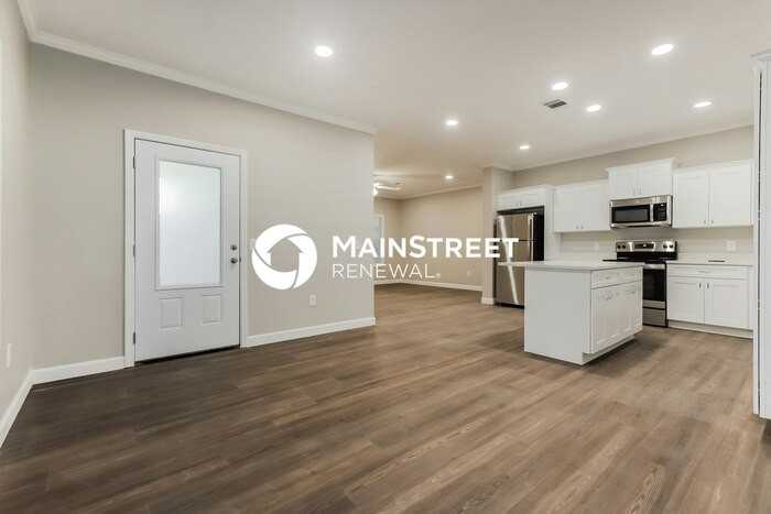920 15th Ave S - Photo 5 of 16