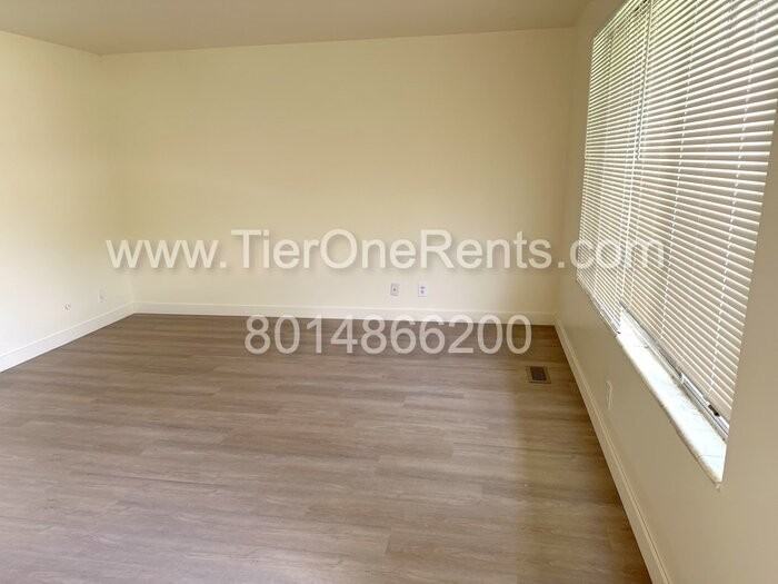 2271 E Gregson Ave #2271 - Photo 7 of 12