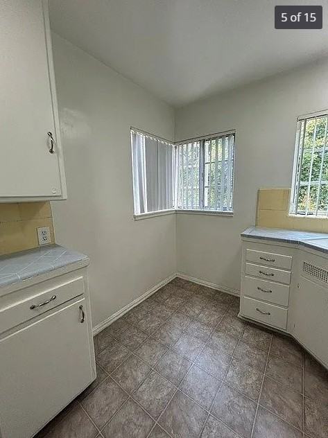 1340 N June St #11 - Photo 3 of 10