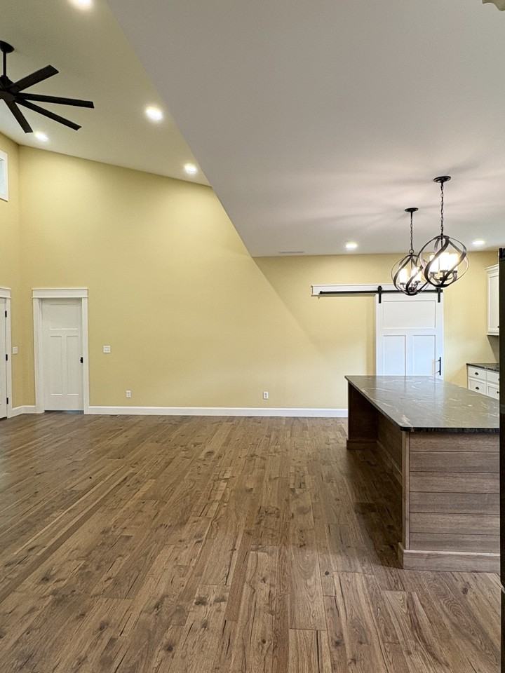 925 Clifton Church Rd #NA - Photo 6 of 30