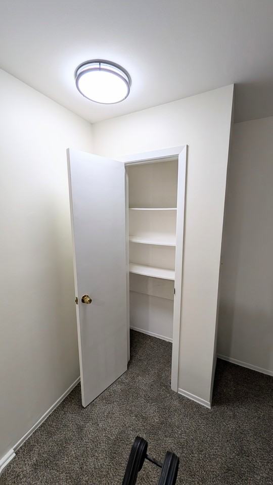 816 Victoria Ct #816 - Photo 2 of 14