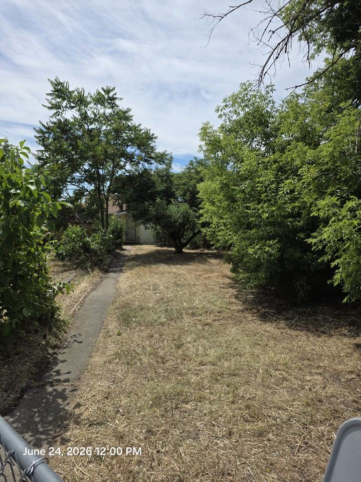 424 E Dalton Ave #NA - Photo 7 of 7
