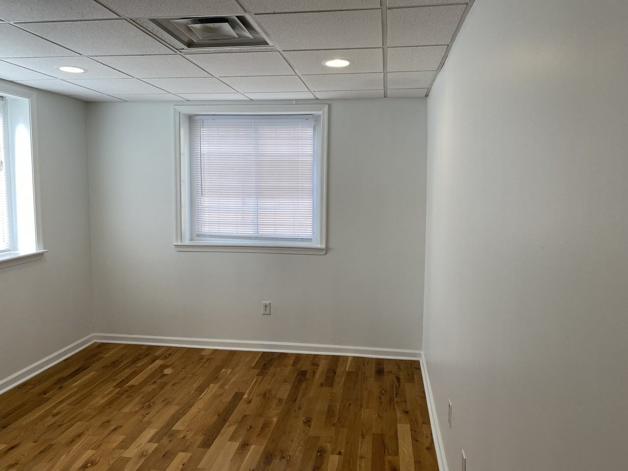 700 Court St #B1 - Photo 5 of 14