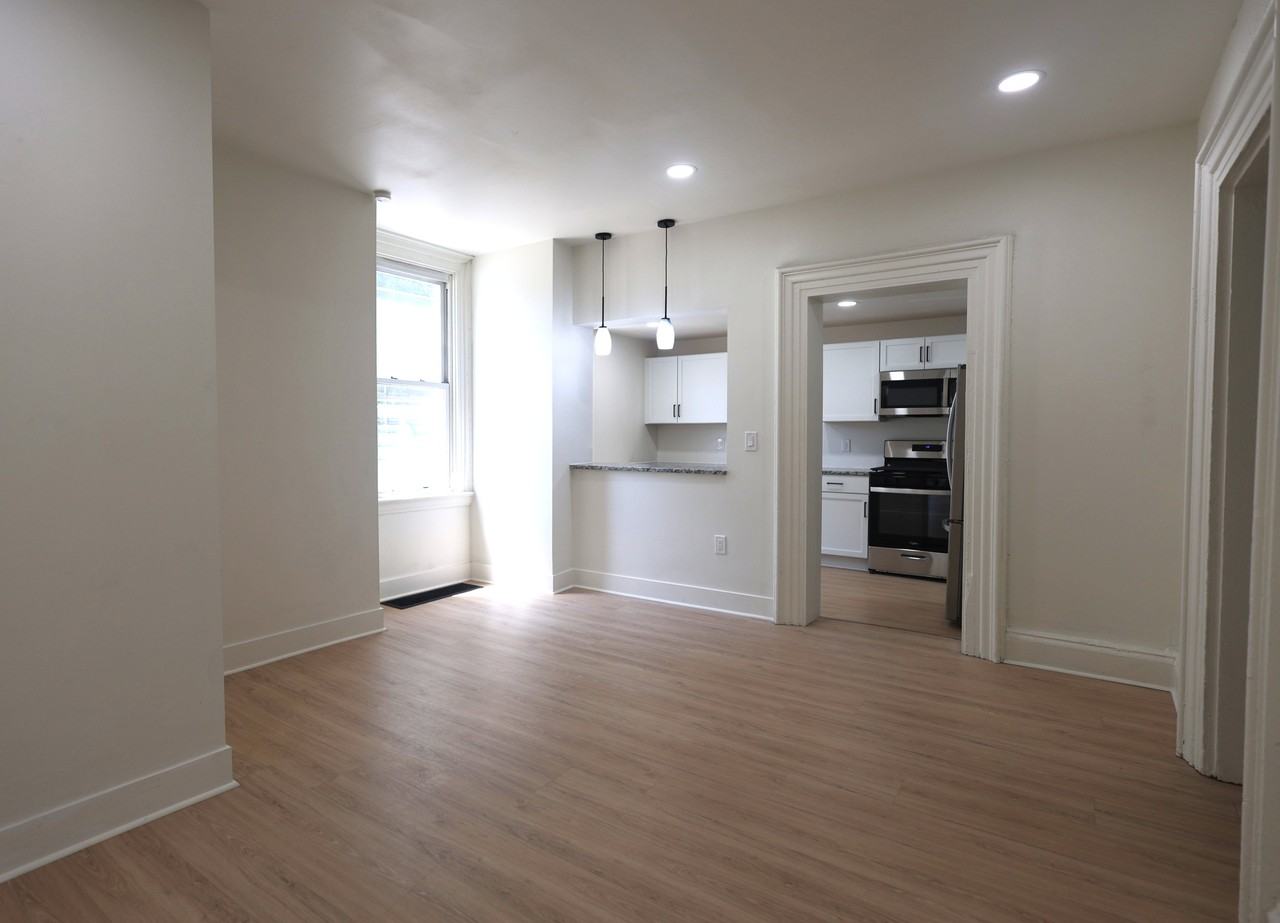 1615 Manhattan St #NA - Photo 6 of 16