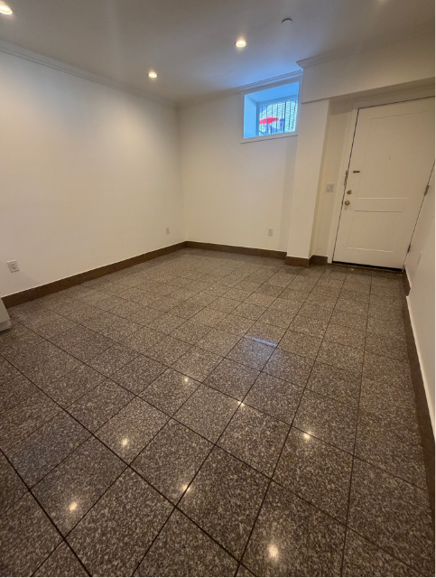 377 Danforth Ave #9 - Photo 2 of 11