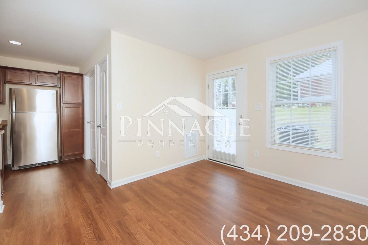 2313 Acorn St #B - Photo 6 of 22